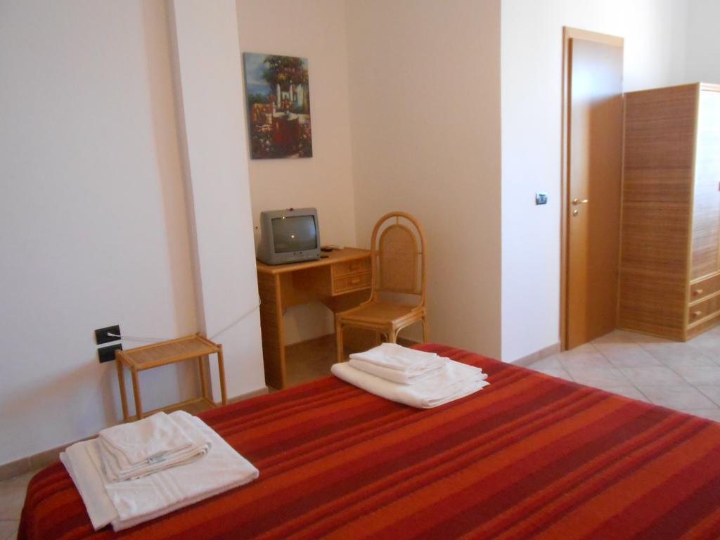 Albergo Il Terrazzino Вибо Валентия Марина Номер фото