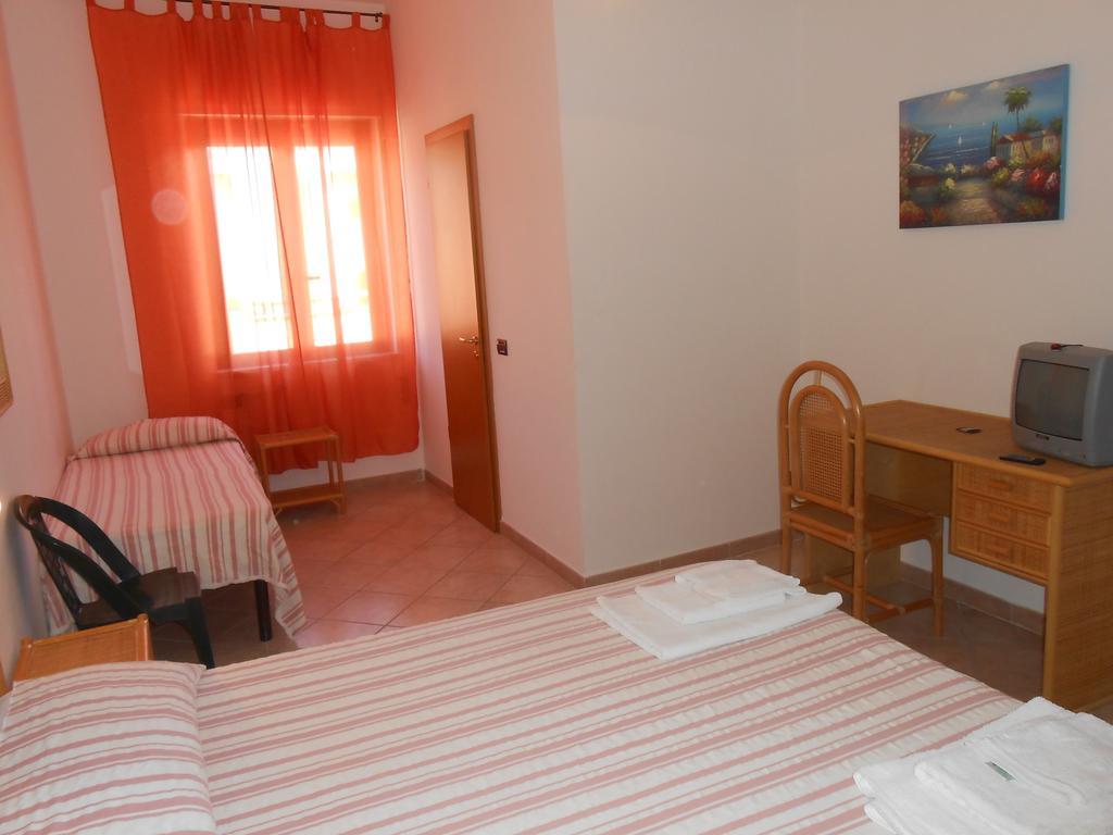 Albergo Il Terrazzino Вибо Валентия Марина Номер фото