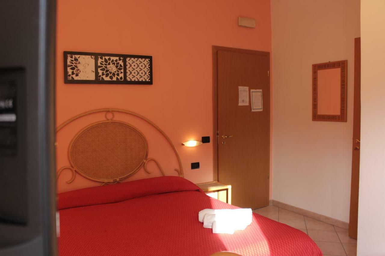 Albergo Il Terrazzino Вибо Валентия Марина Экстерьер фото
